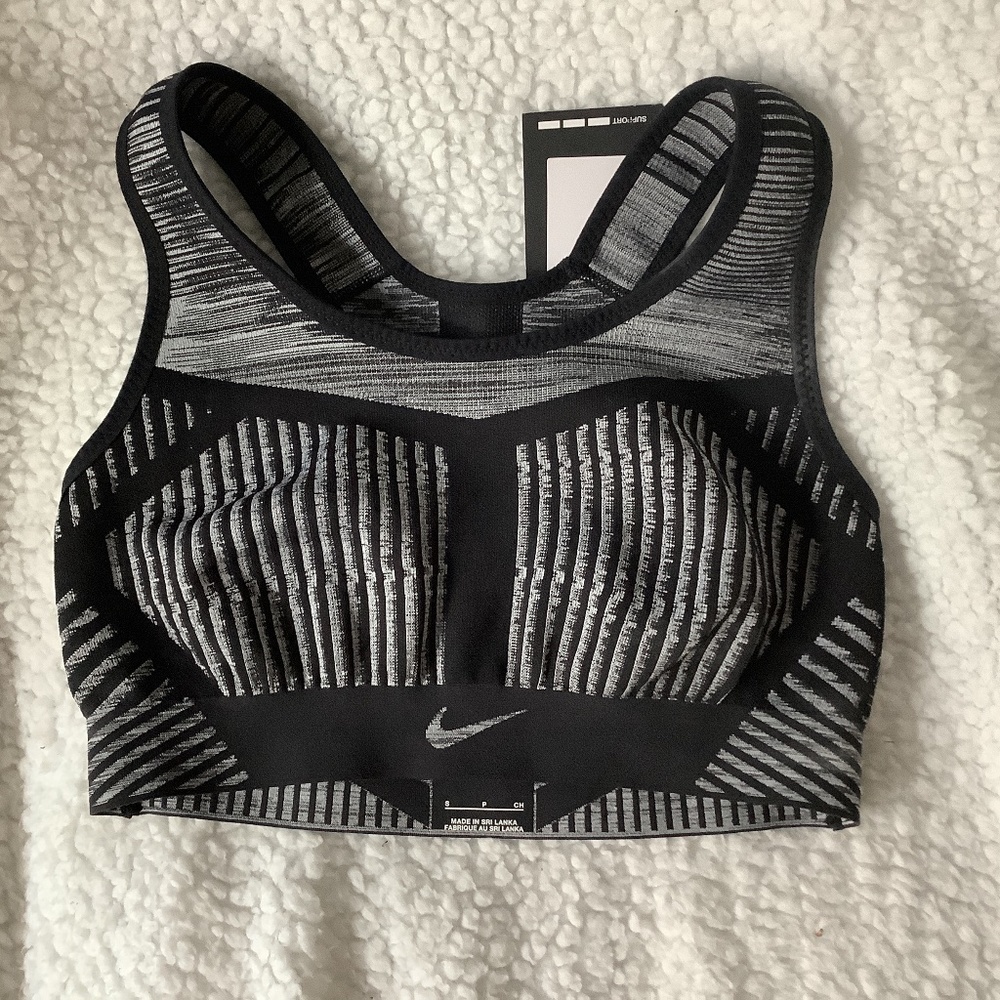 Nike Nwt Athletic Sports Bra